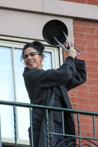 Sarah Silverman - Cheers Emergency Personnel on her balcony