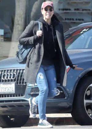 Sarah Silverman - Out for some shopping in Hollywood