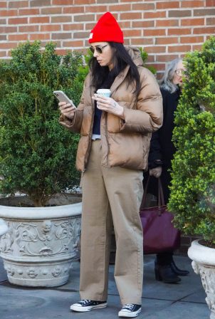 Sarah Silverman - Steps out in New York
