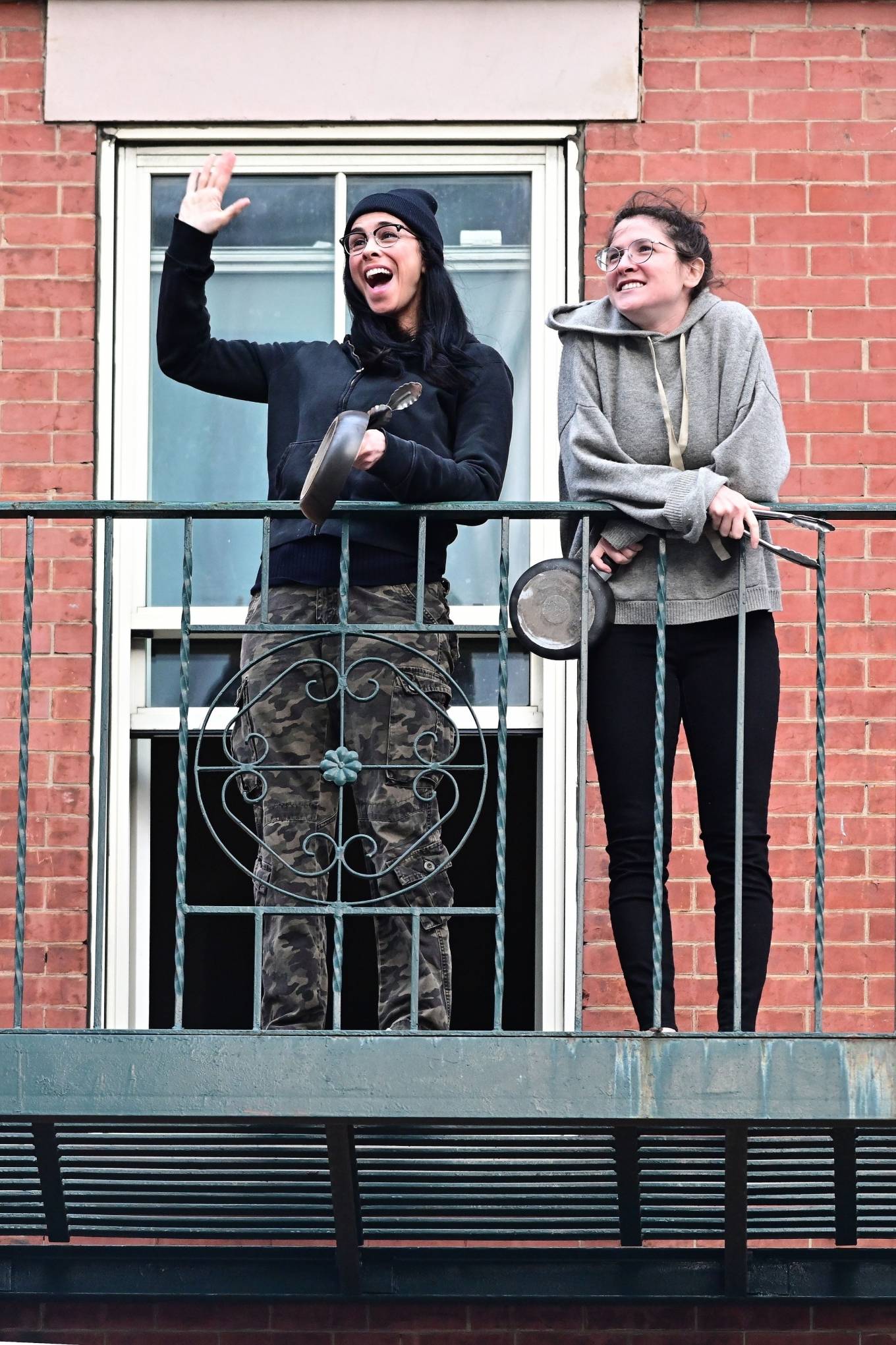 Sarah Silverman â€“ Walking out to her balcony in New York