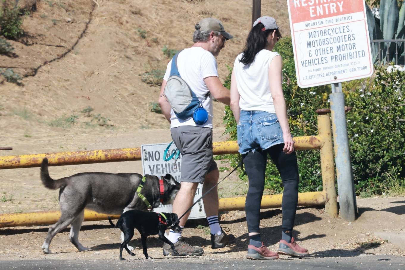 Sarah Silverman 2022 : Sarah Silverman – With boyfriend Rory Albanese on a walk with their dogs in Los Feliz-07