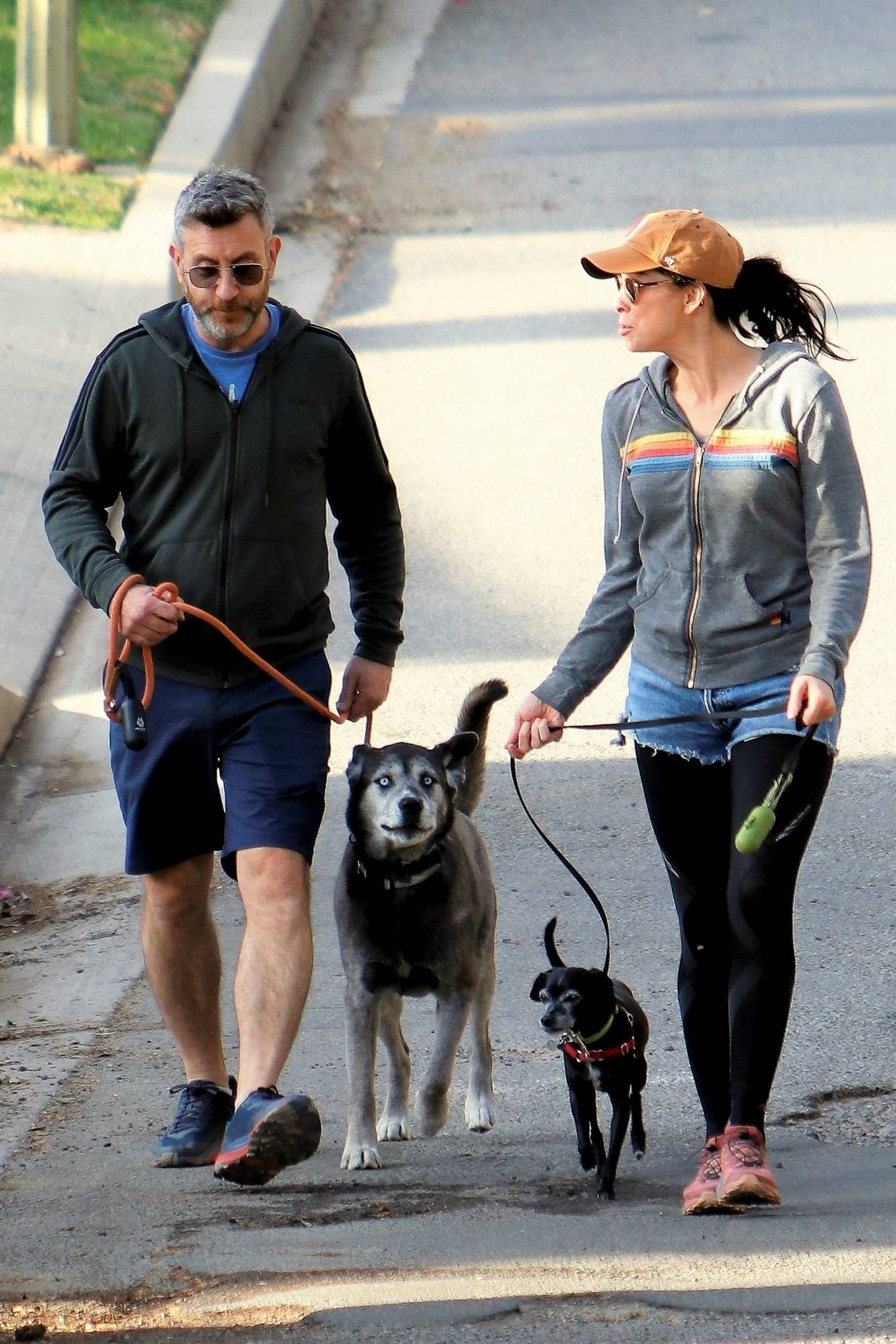 Sarah Silverman - With boyfriend Rory Albanese walk with their dogs in Los Feliz