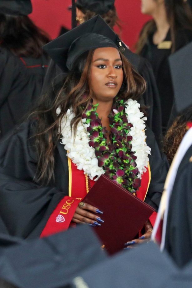 Sasha Obama - Graduates USC in Los Angeles
