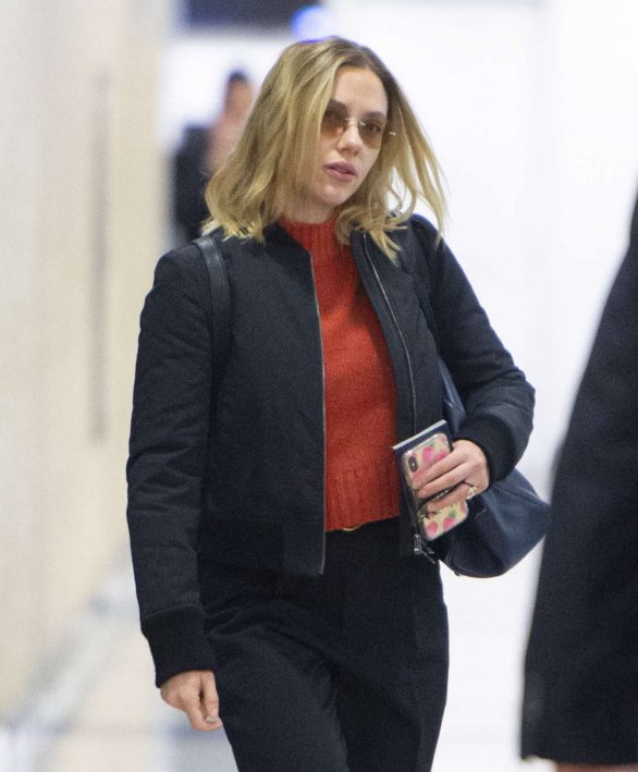 Scarlett Johansson - Arriving to JFK Airport in New York City