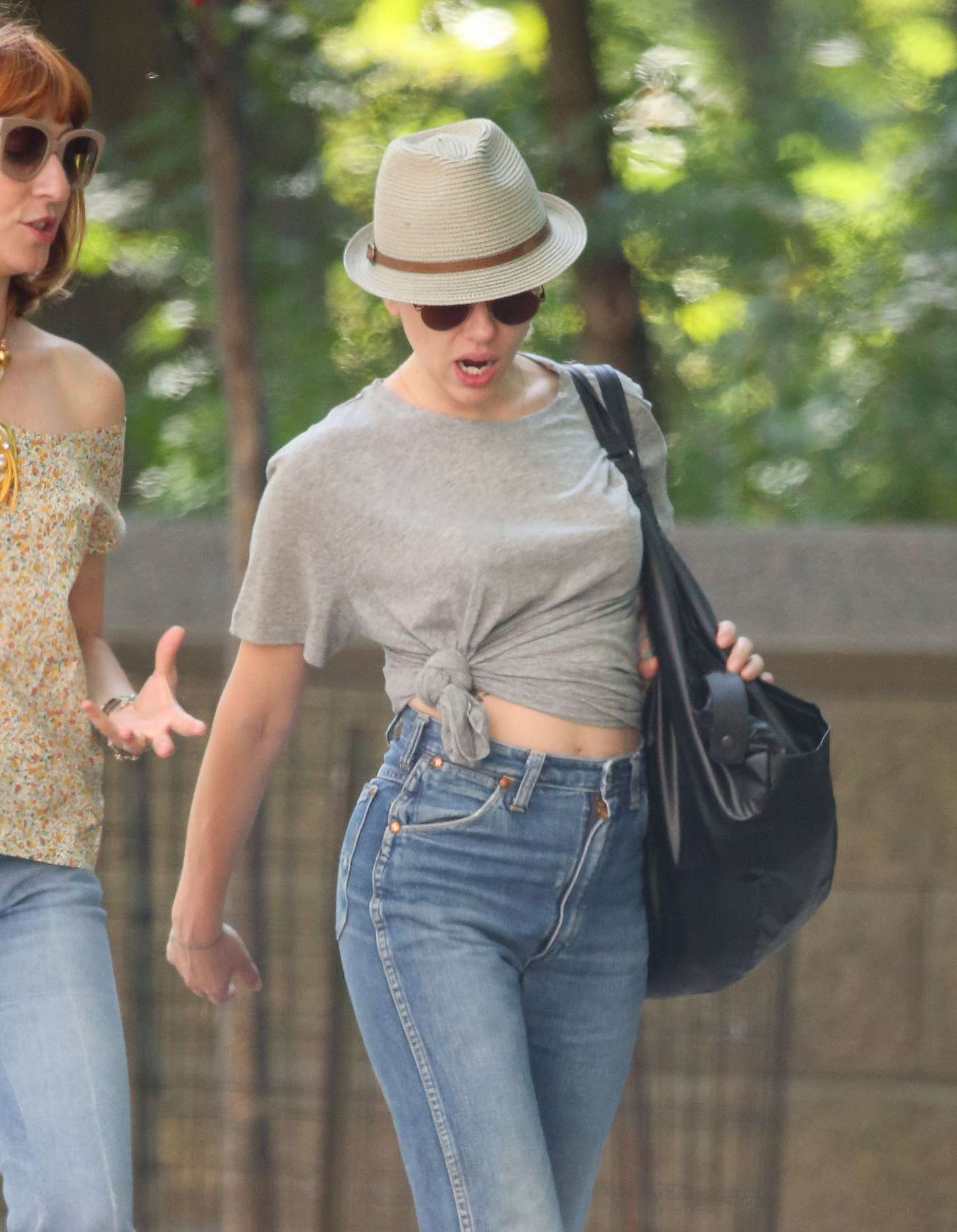 Scarlett Johansson 2015 : Scarlett Johansson in Jeans -04
