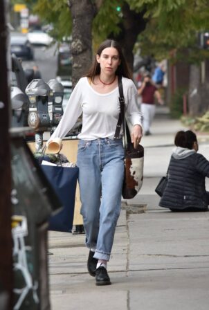 Scout Willis - Spotted near her home in Los Feliz