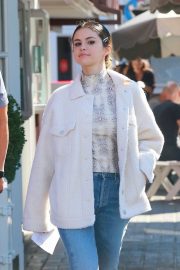 Selena Gomez at the Brentwood Country Mart