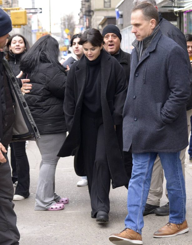 Selena Gomez - Filming 'Only Murderers in the Building' in New York