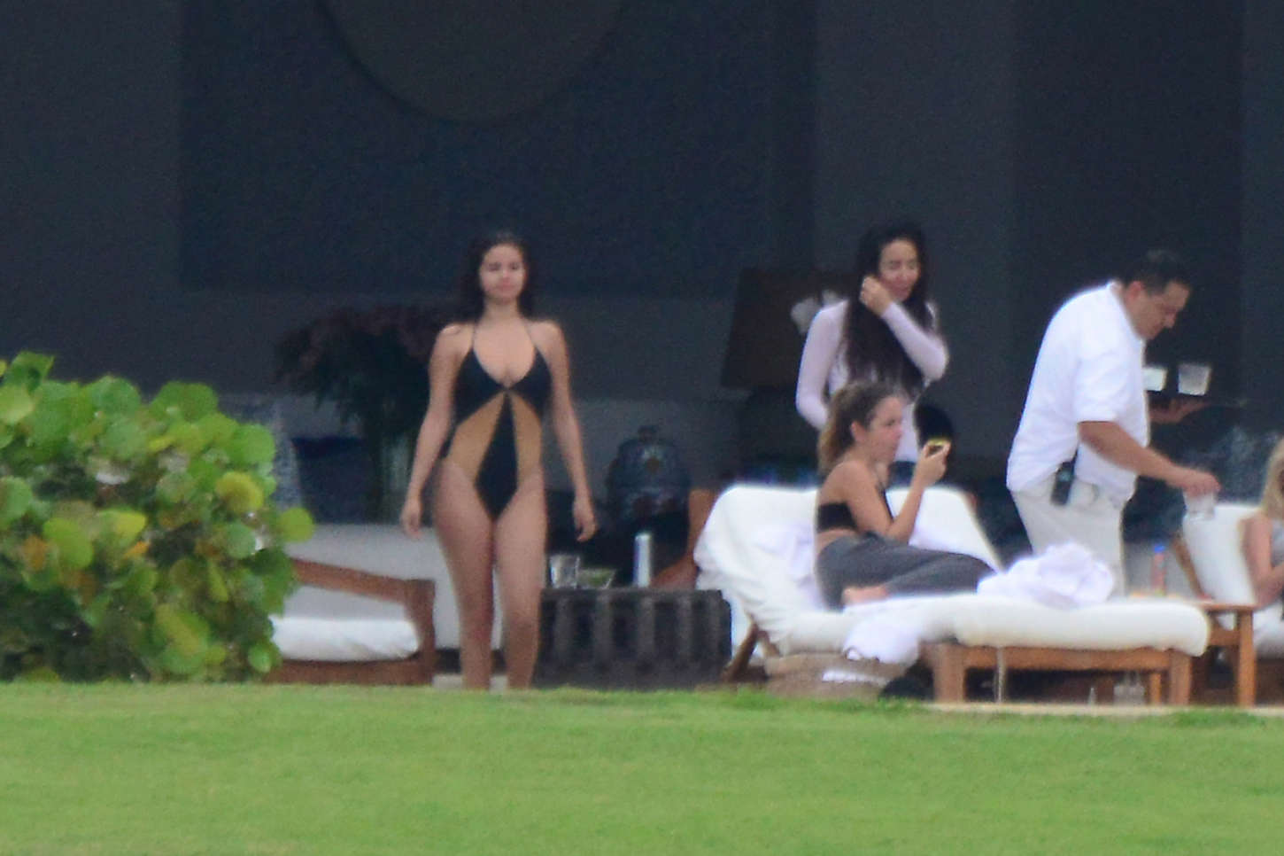 Selena Gomez 2015 : Selena Gomez in Swimsuit -01