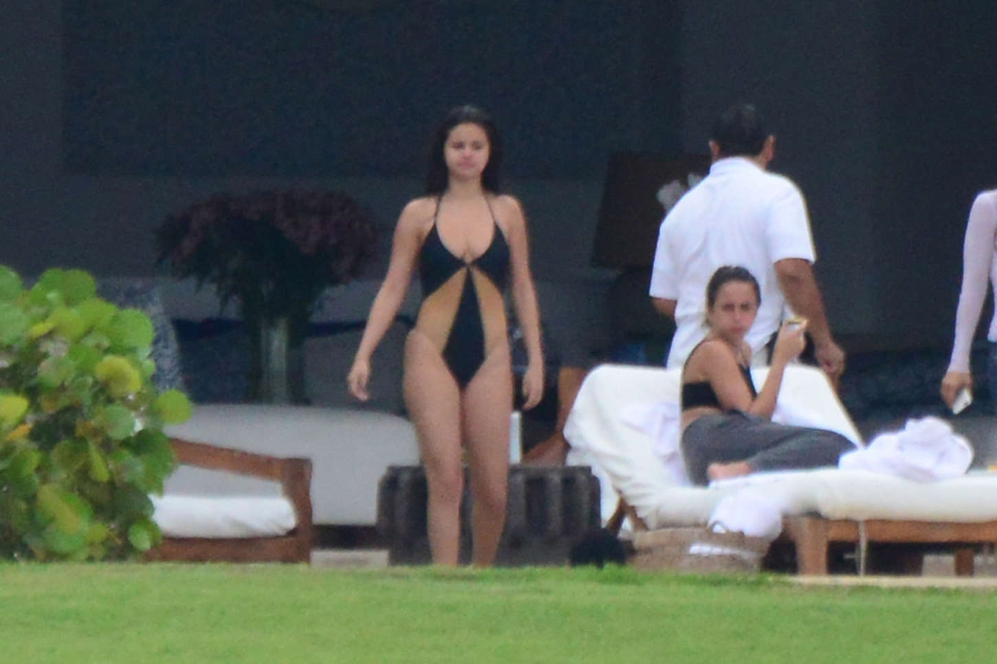 Selena Gomez 2015 : Selena Gomez in Swimsuit -11