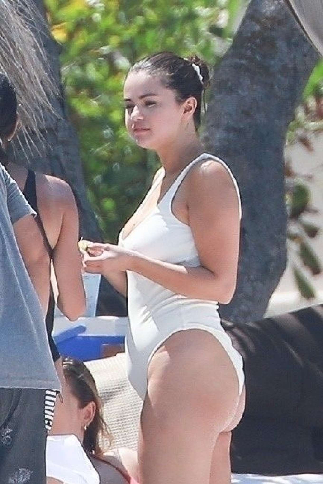 Selena Gomez 2019 : Selena Gomez in White Swimsuit Paddleboarding-08