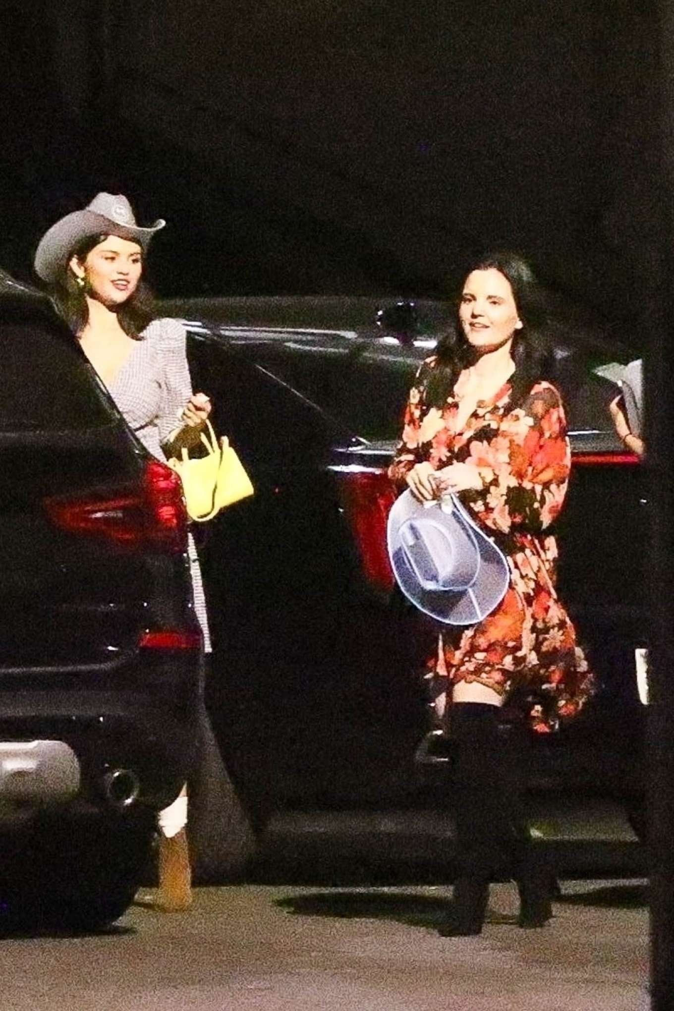 Selena Gomez â€“ leaving the Greek theater in LA