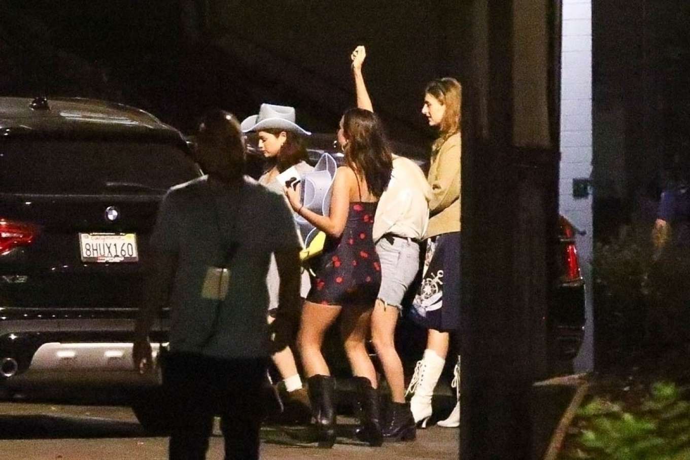 Selena Gomez â€“ leaving the Greek theater in LA