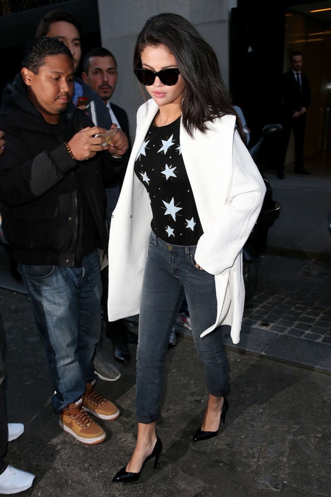 Selena Gomez - Leaving the Louis Vuitton Office in Paris