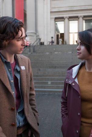 Selena Gomez, Timothee Chalamet and Elle Fanning - A Rainy Day in New York 2020