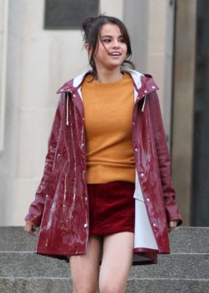 Selena Gomez - Woody Allen Set movie in NYC