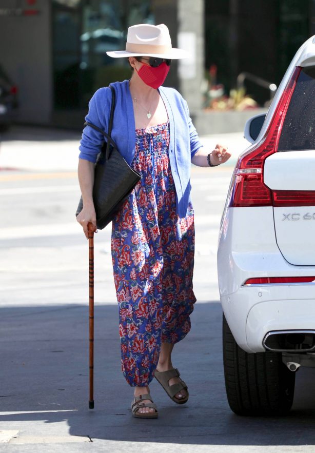Selma Blair - Heads to a gas station in Los Angeles