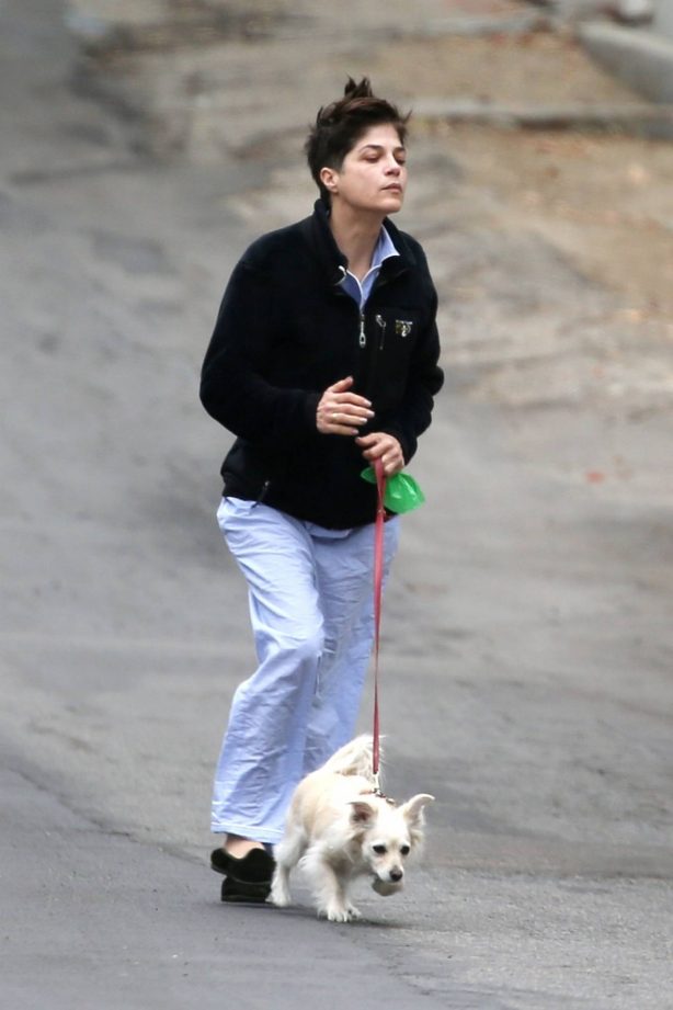 Selma Blair - Seen with her dog at Beverly Hills Park