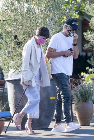 Selma Blair with boyfriend Ron Carlson at Mauro's Cafe in West Hollywood