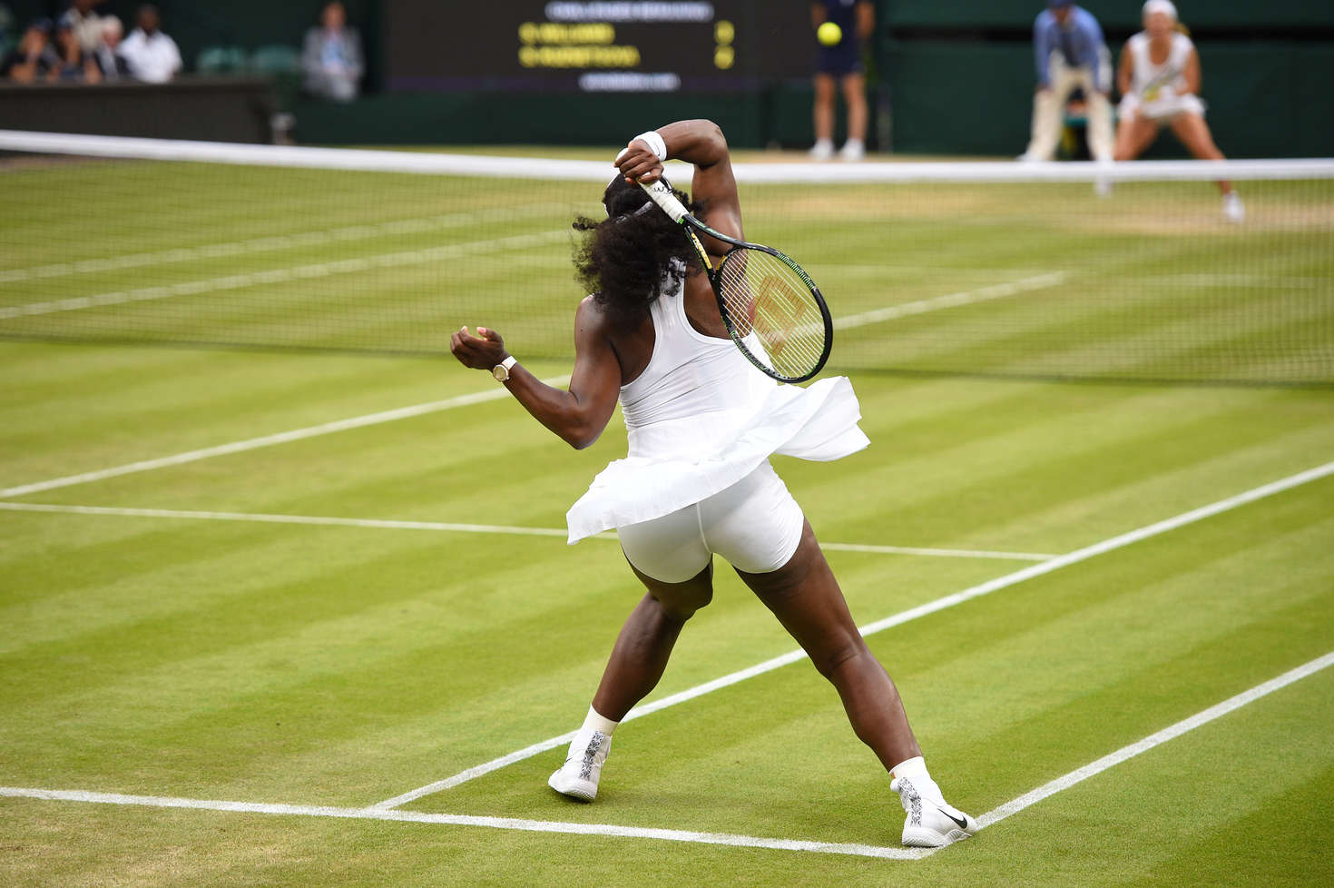 Round match. Серена Уильямс тупорылая обезьяна. Serena Williams в прозрачном. Вильямс 2016. Серена Вильямс на красной допожке.