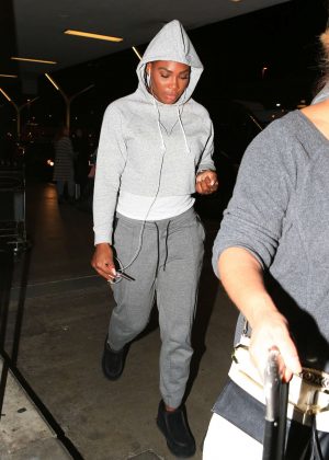 Serena Williams - Arrives at LAX Airport in Los Angeles