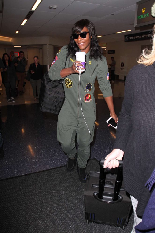 Serena Williams at LAX Airport in Los Angeles