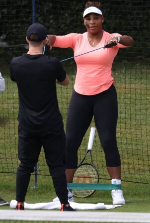 Serena Williams - Seen with Frances Tiafoe while practice tennis in Eastbourne