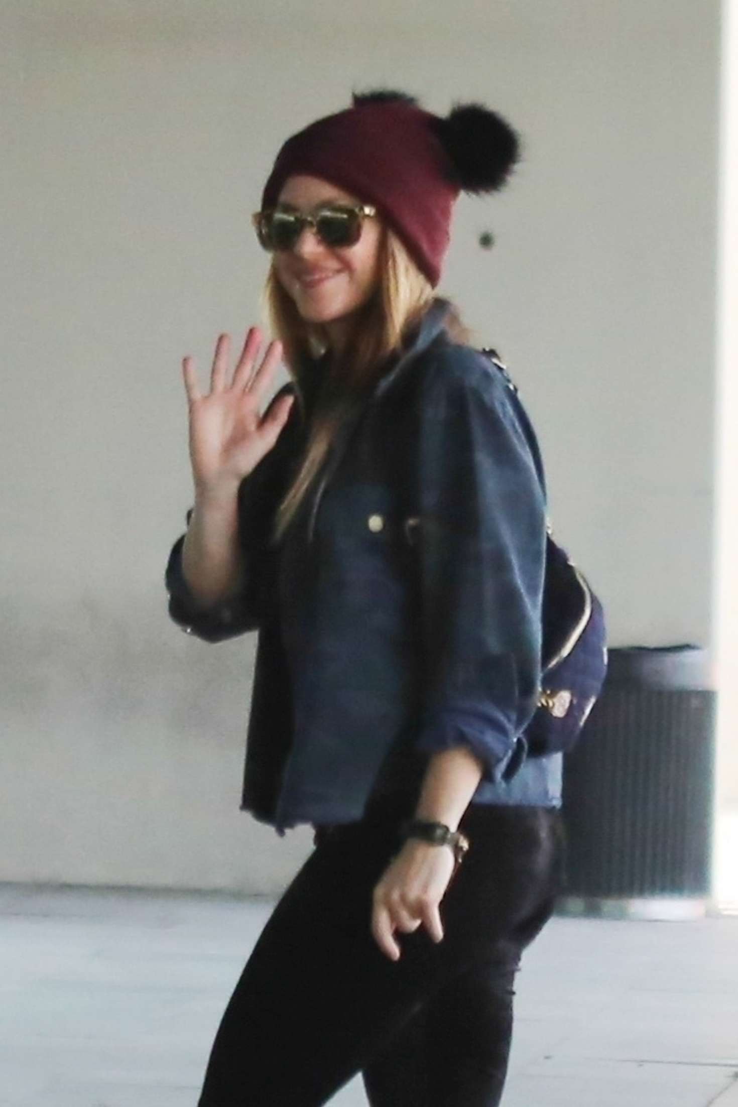 Shakira 2018 : Shakira: Arrives at the airport in Barcelona -09