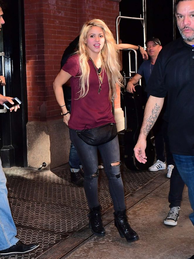 Shakira out in NYC