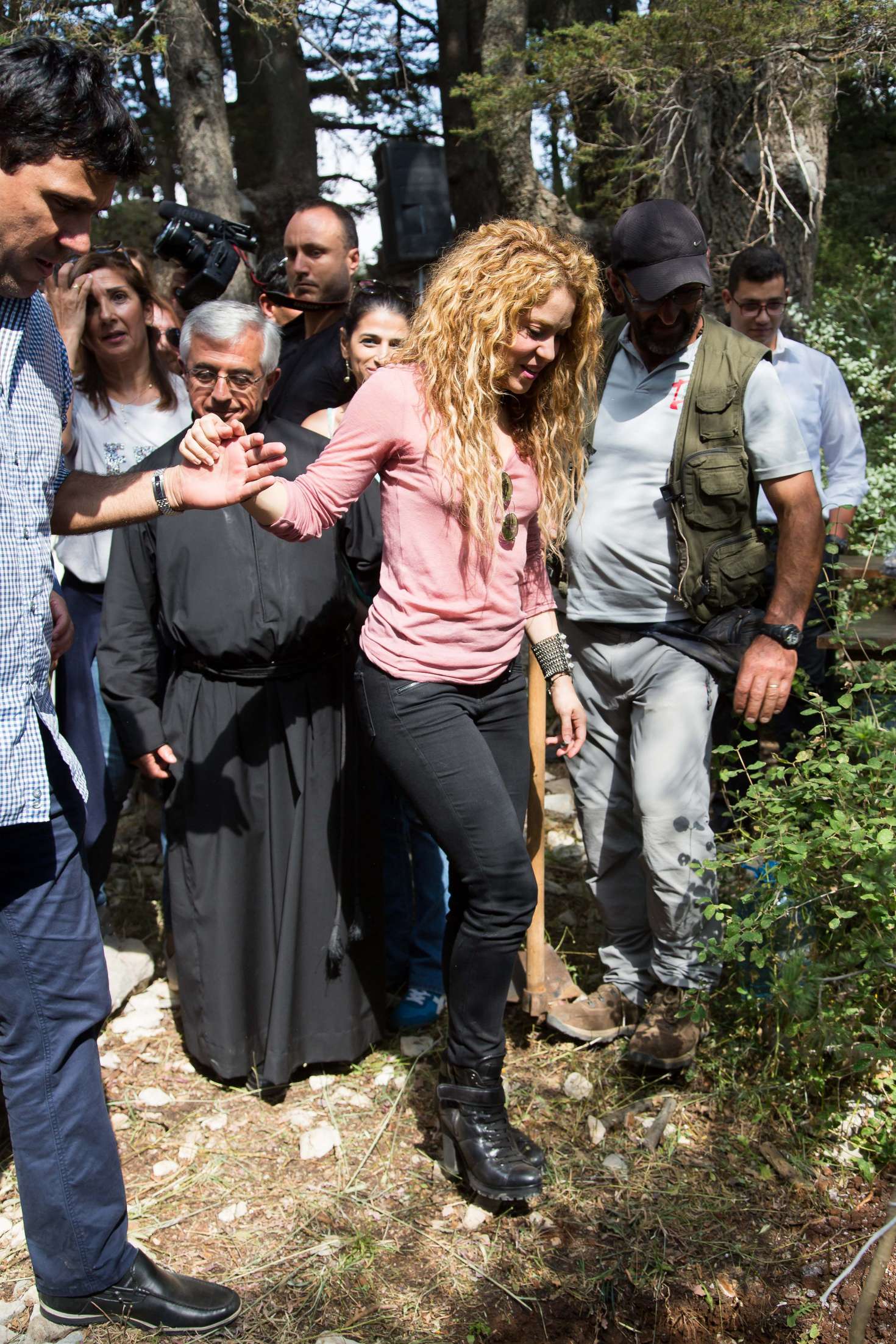 Shakira 2018 : Shakira: Visits the northern Lebanese mountain village in Lebanon -17