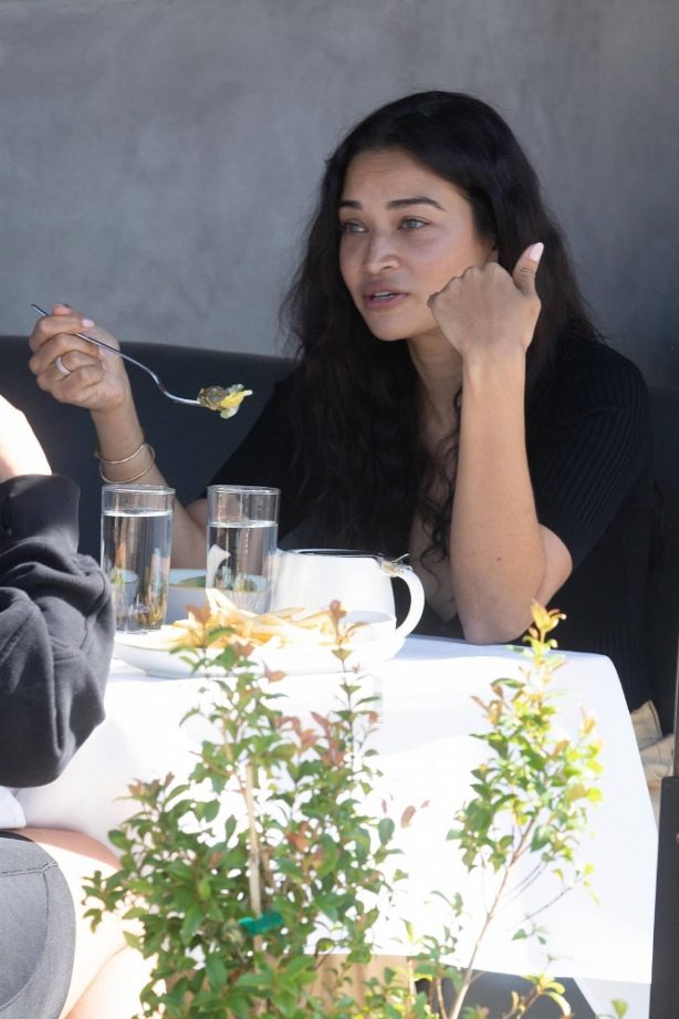 Shanina Shaik - Out for a lunch in Los Angeles