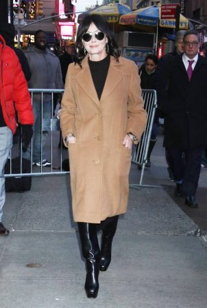 Shannen Doherty - Is arriving at the Good Morning America in New York