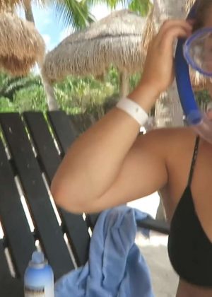 Shawn Johnson - In Bikini Honeymooning in Mexico