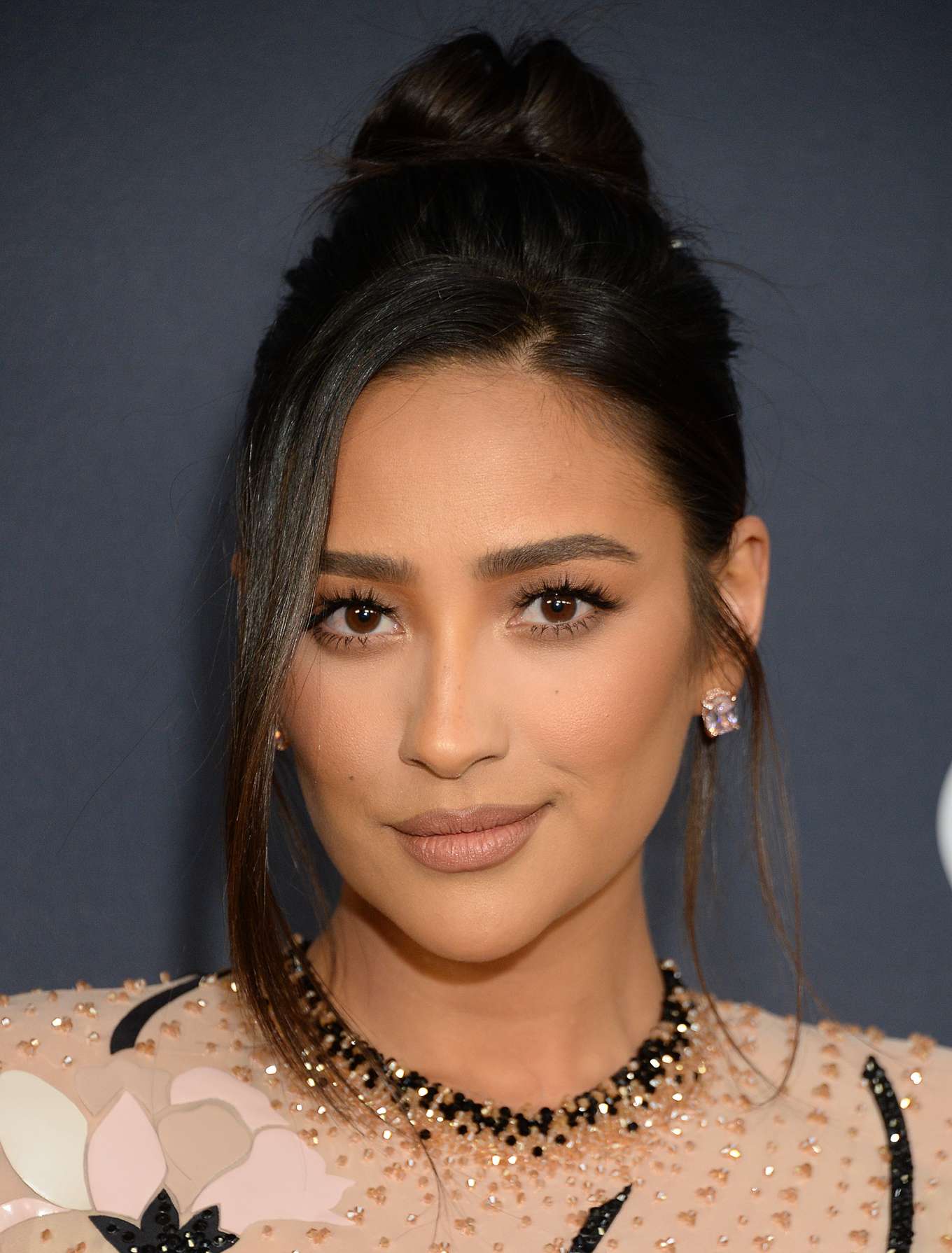 Shay Mitchell - 2020 InStyle and Warner Bros Golden Globes Party-06 ...