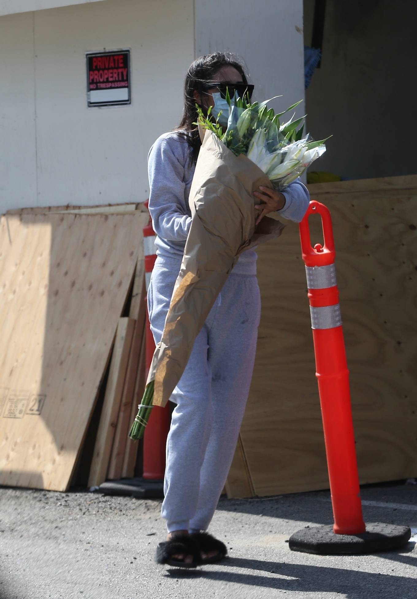 Shay Mitchell 2020 : Shay Mitchell – Buys a few bouquets of flowers in West Hollywood-12