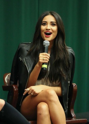 Shay Mitchell - Promoting her book 'Bliss' at Barnes & Noble in NYC