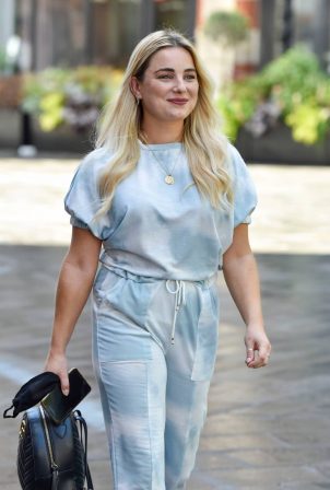 Sian Welby - Leaving the Global studios after the Capital Radio Breakfast in London
