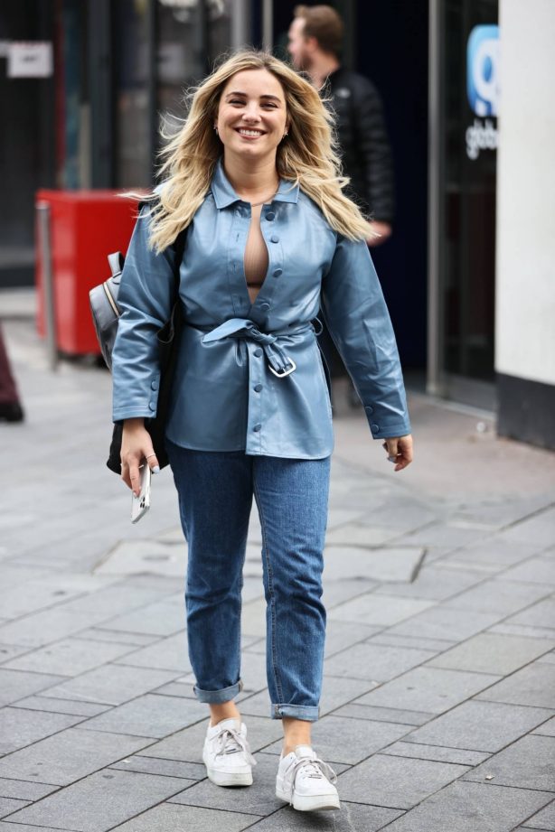 Sian Welby - Seen out and about in London