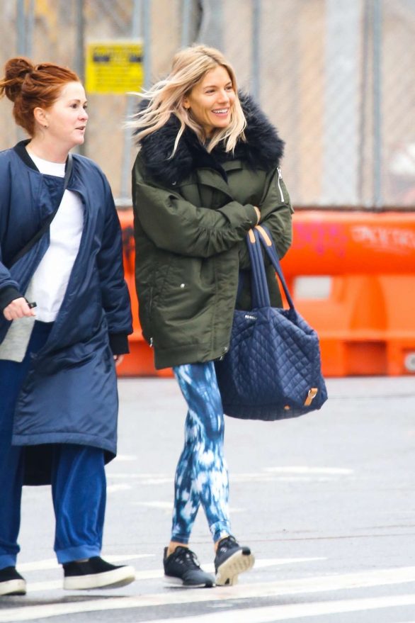 Sienna Miller - Arrives at workout session in New York