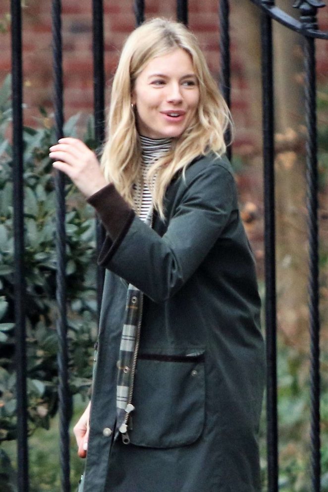 Sienna Miller catching a cab in New York City