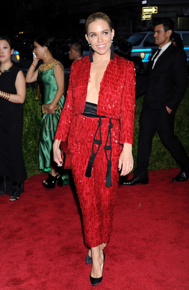 Sienna Miller - 2015 Costume Institute Gala in NYC
