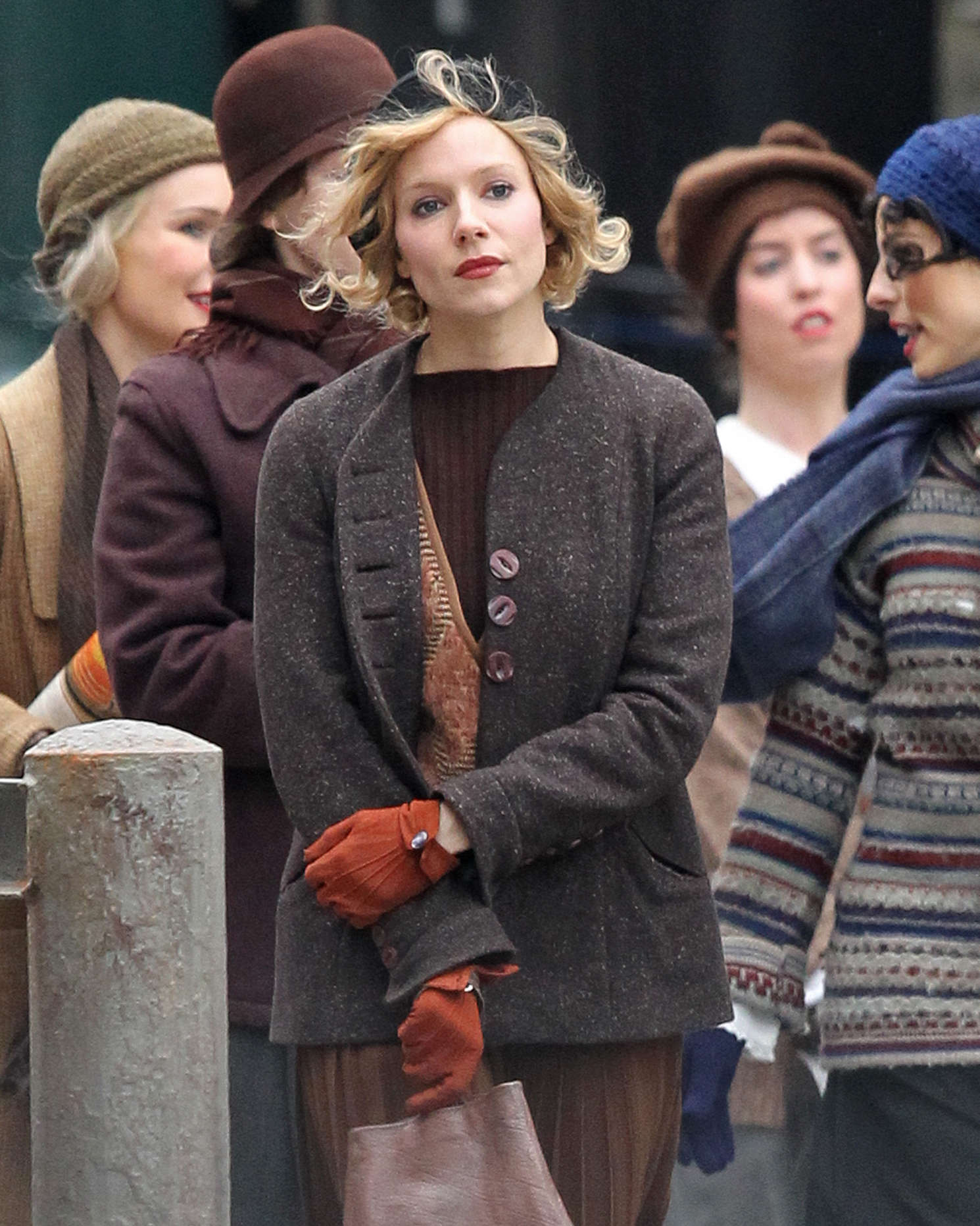 Sienna Miller on the set of 'Live By Night' in Boston