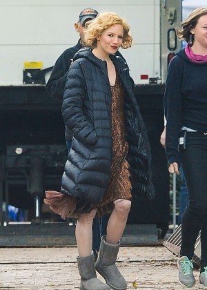 Sienna Miller on the set of 'Live By Night' in LA