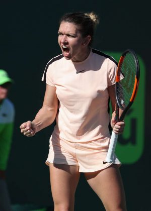 Simona Halep - 2018 Miami Open in Key Biscayne
