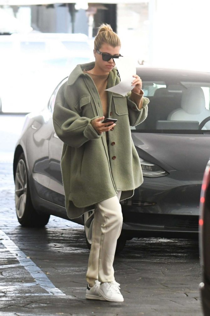 Sofia Richie - Leaving dermatologist's office in Beverly Hills
