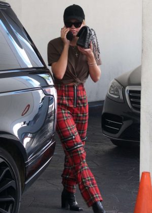 Sofia Richie - Leaving the doctors office in Beverly Hills
