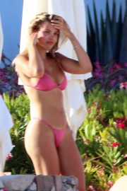 Sofia Richie looks incredible in a bikini during her Mexico holiday
