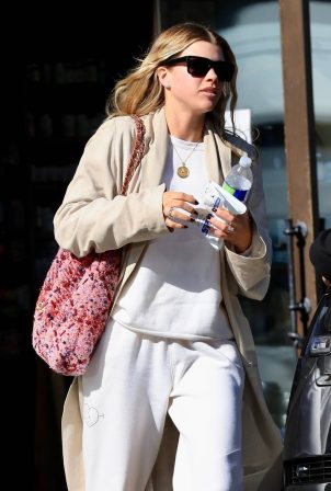 Sofia Richie - Showing off her engagement ring in Beverly Hills