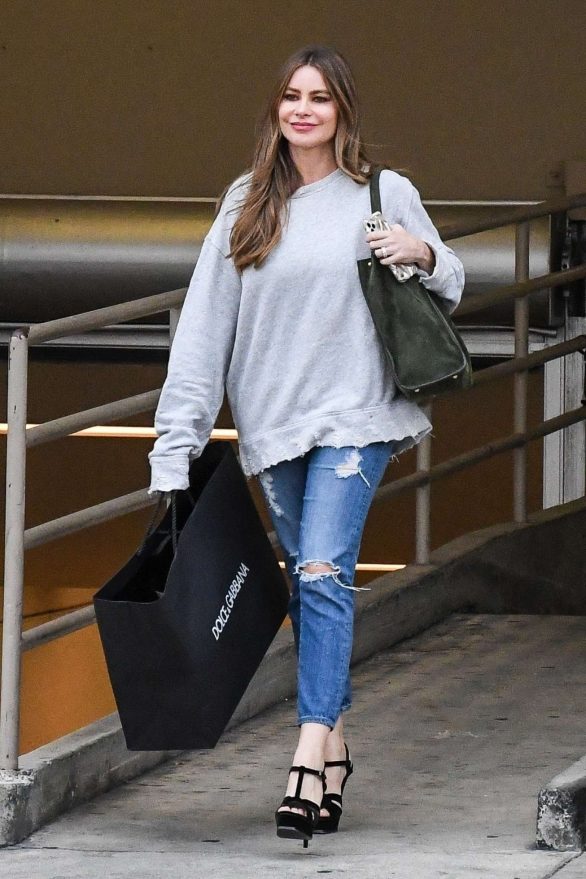 Sofia Vergara - Out and about in Beverly Hills