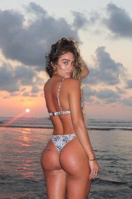 Sommer Ray Figure – Celebrity Body Type Two (BT2), Female